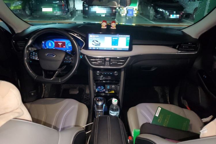 Used Ford Escape 2020 EcoBoost 245 Four-Wheel Drive Luxury Edition Center Console