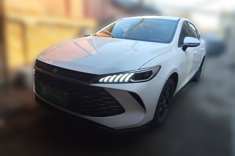 Used BYD Qin PLUS 2025 DM-i Smart Drive 55KM Leading Model