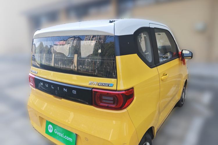 Used Wuling Hongguang MINIEV 2021 Macaron Premium Model – Lithium Iron Phosphate
