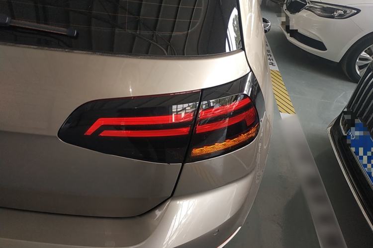 Used Volkswagen Golf 2019 280TSI DSG Comfort Version China VI Standard
