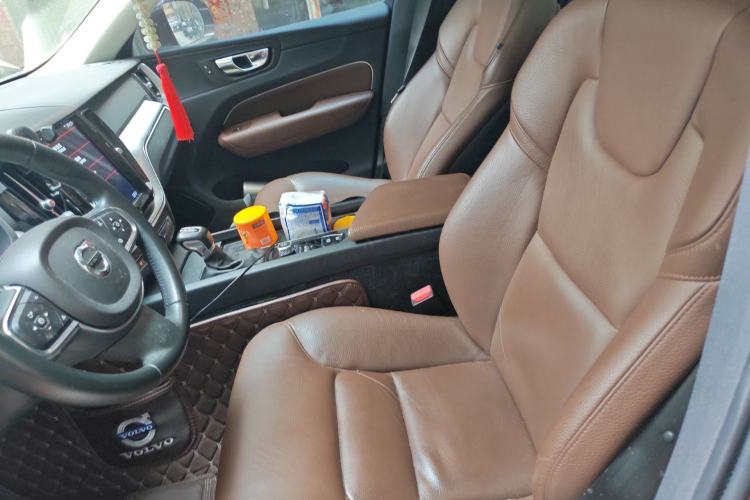 Used Volvo XC60 2020 T5 4x4 Zhiyi Luxury Edition Left Front Seat