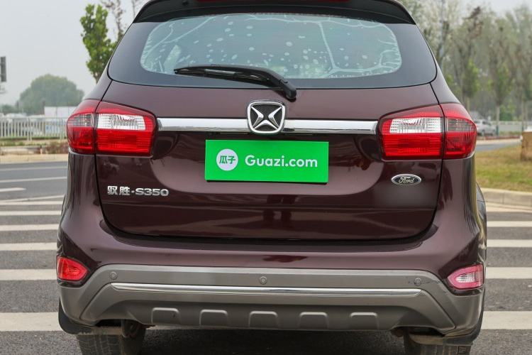 Used JMC Yusheng S350 2016 2.0T Automatic Two-Wheel Drive Gasoline Luxury Version with Sunroof 5 Seats Exterior 4