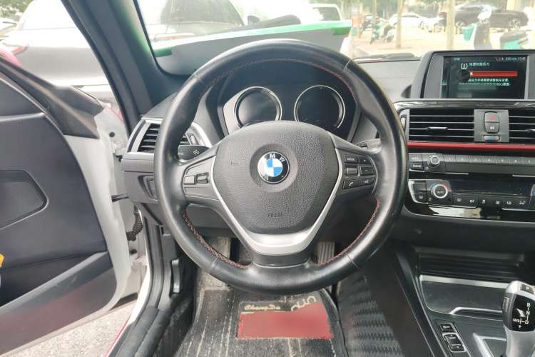 Used BMW 2 Series 2019 225i Convertible Coupe Sports Design Package
