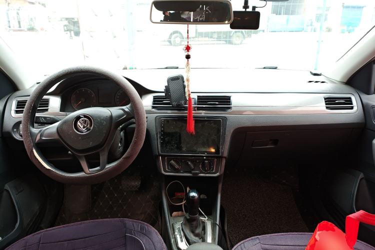 Used Volkswagen Santana 2017 Haval H6 1.6L Automatic Fashion Edition
