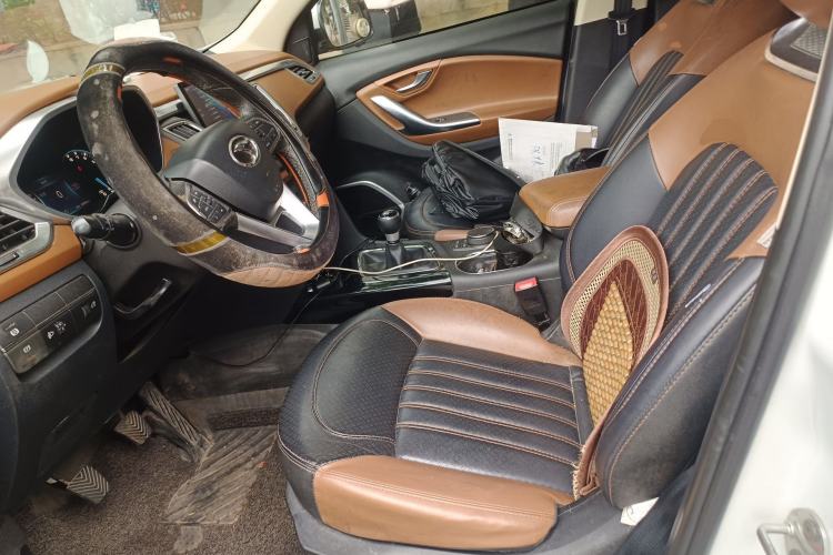 Used Soueast DX7 2016 1.5T Manual Triumph Edition Left Front Seat