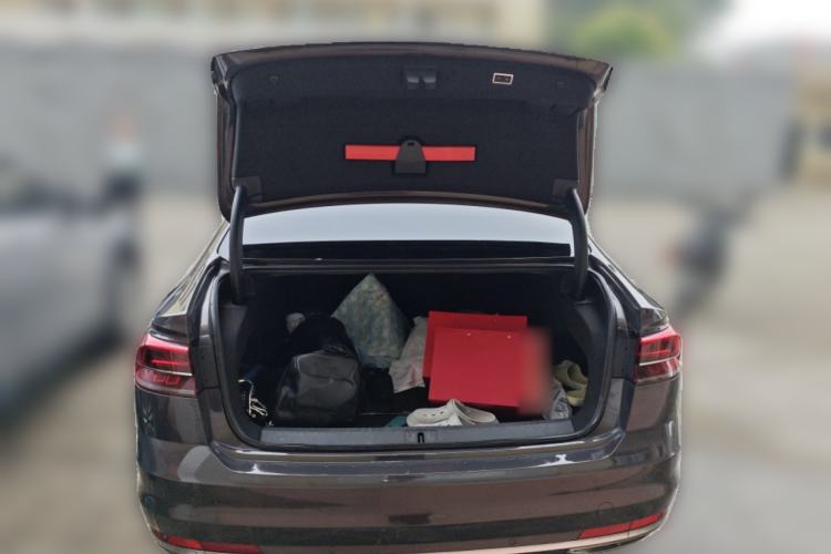 Used Volkswagen Phideon 2018 Revised Version 380TSI Two-Wheel Drive Business Edition