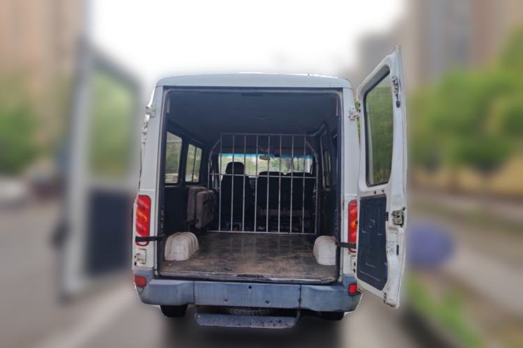 Used Iveco Power Daily  Trunk