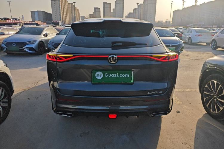 Used Changan UNI-Z New Energy 2024 Blue Whale Smart Electric iDD 125km Beyond Edition