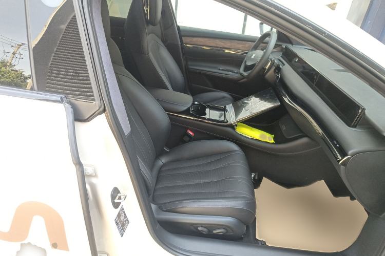 Used IM L7 2022 Dynamic Model
