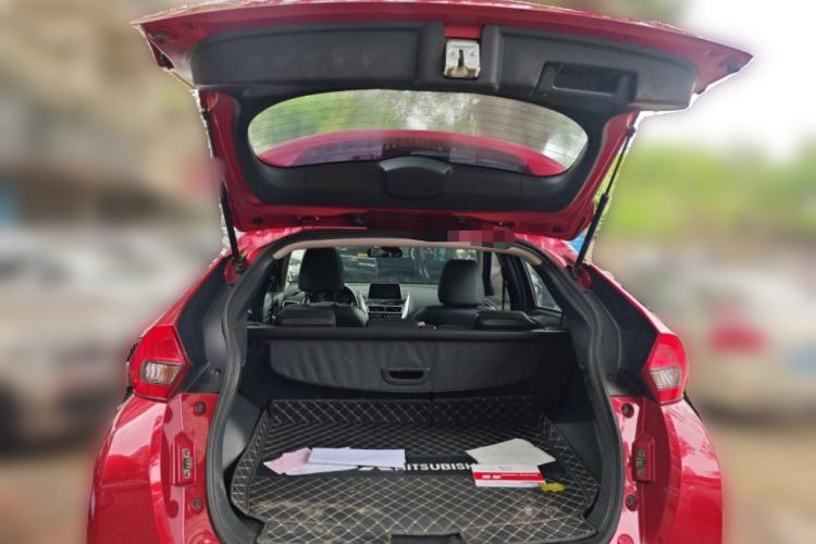 Used Mitsubishi Eclipse Cross 2019 1.5T CVT Two-Wheel Drive Belief Edition China VI Standard Trunk