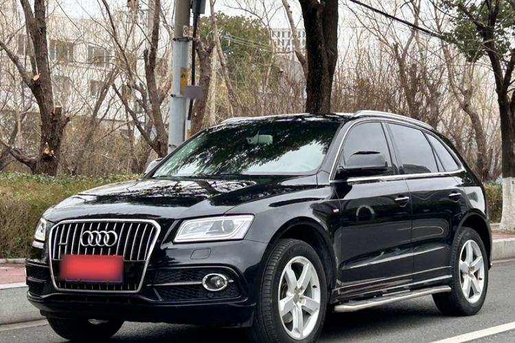 Used Audi Q5 2017 Plus 40 TFSI Ambition Model