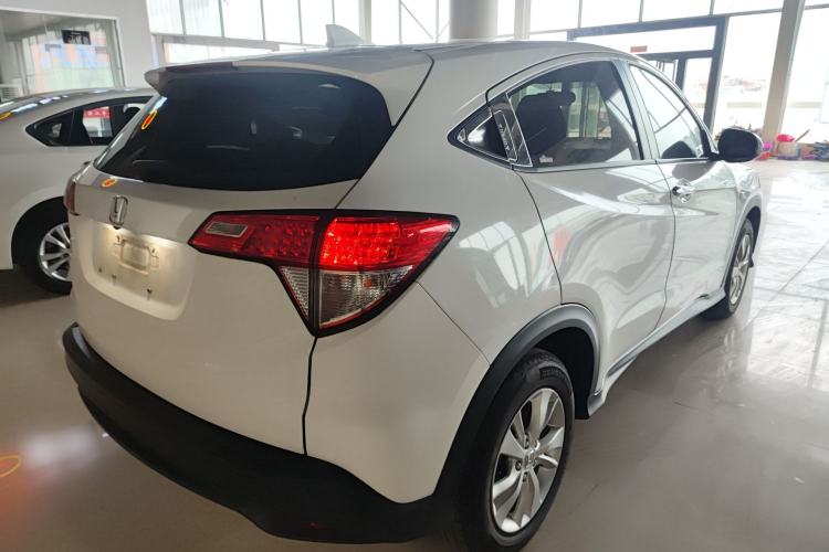 Used Honda Vezel 2019 1.5L CVT Pioneer Edition China VI