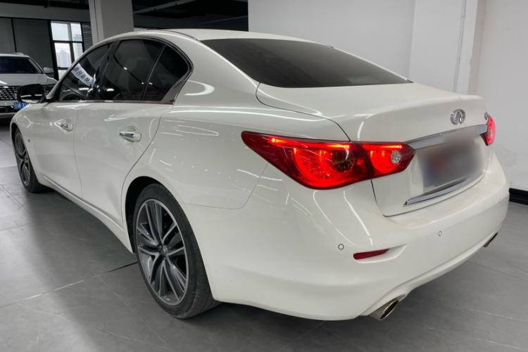 Used Infiniti Q50 2014 3.7L Comfort Edition Exterior 3