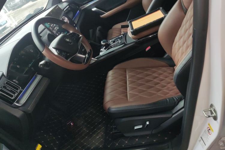 Used BYD Tang New Energy 2021 EV Four-Wheel Drive High-Performance Luxury Model