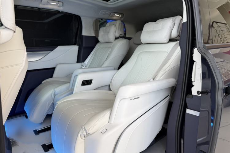 Used Buick GL8 New Energy 2026 Model Lu Zun Prestige Edition Interior 9