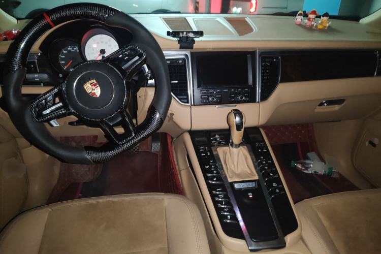 Used Porsche Macan 2014 Macan S 3.0T Center Console