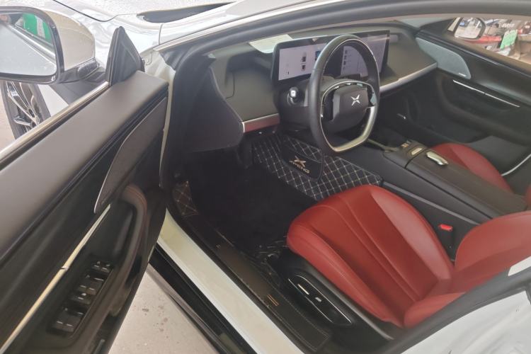 Used XPeng P7 2022 586G
