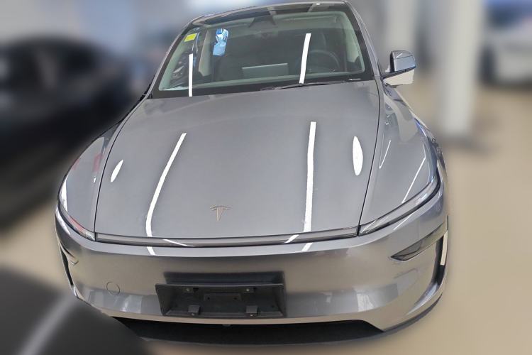 Used Tesla Model Y 2025 Rear-Wheel-Drive Version Front