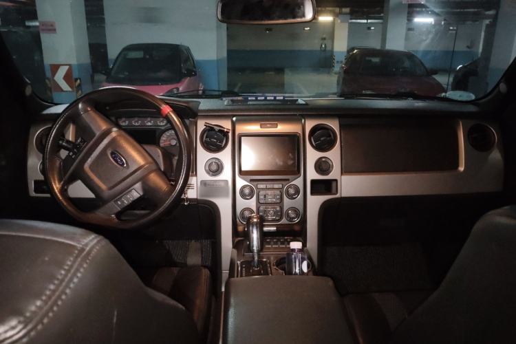 Used Ford F-150 Raptor 2014 6.2L U.S. Version Center Console