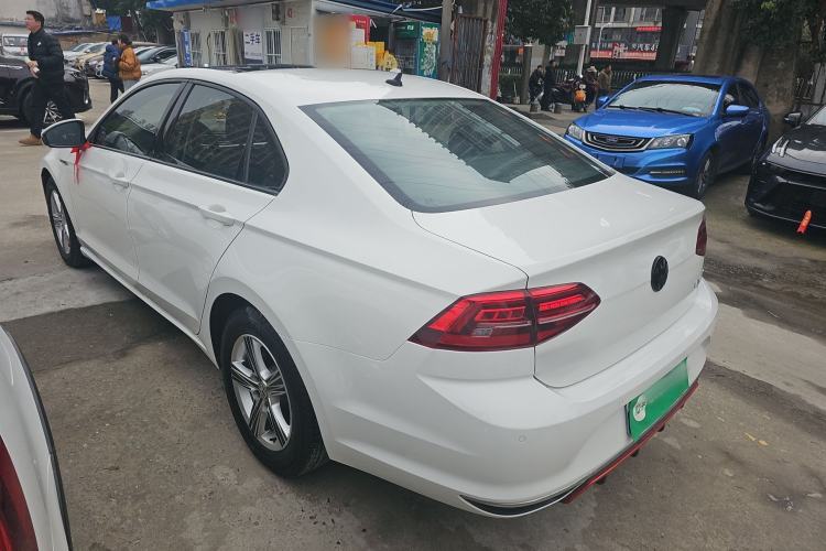 Used Volkswagen Lamando 2019 230TSI DSG Fashion Edition China VI