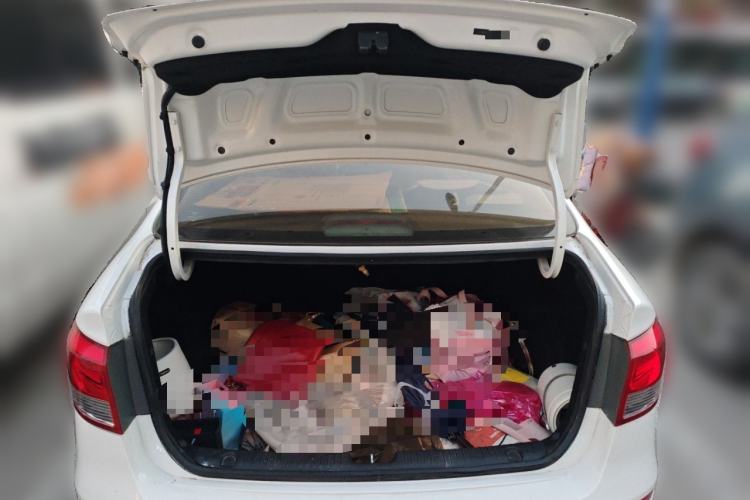 Used Kia K2 2015 Sedan 1.4L Automatic GLS Trunk