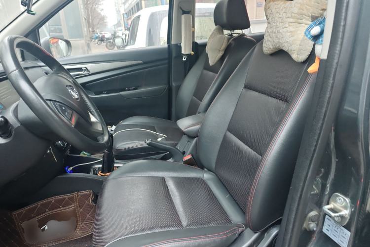 Used CHANGAN KAICHENG Oushang A600 2016 1.5L Manual Luxury 7-Seater Left Front Seat