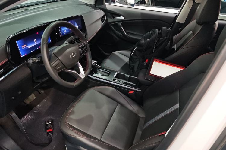 Used Chevrolet Trax 2022 Encore RS 1.5T CVT Cool
