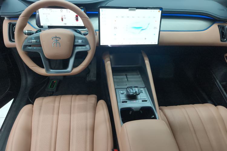 Used BYD Song L EV 2025 Intelligent Driving Version 662 km LiDAR Excellence Edition Center Console