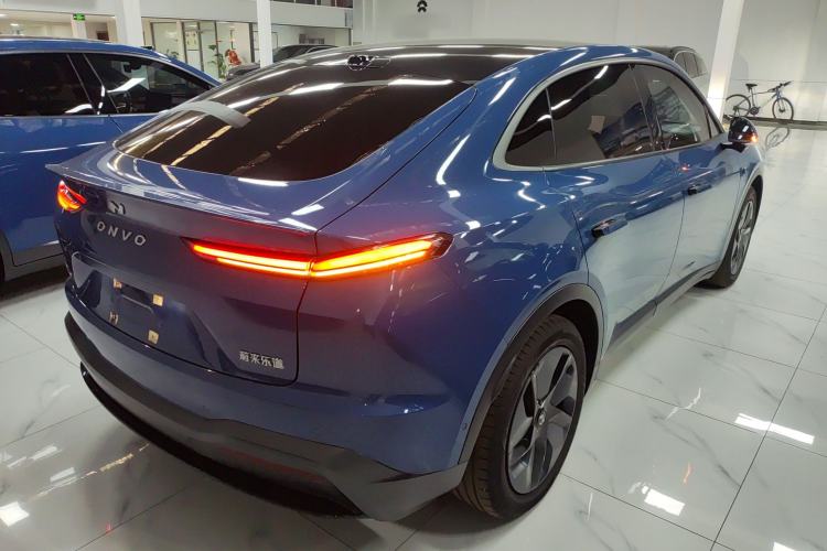 Used ONVO L60 2024 60 kWh All-Wheel Drive