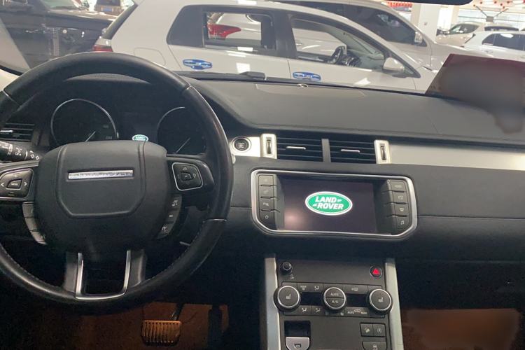 Used Land Rover Range Rover Evoque 2016 2.0T PURE Style Edition