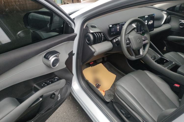 Used BYD Yuan PLUS 2025 Intelligent Driving Version 510 KM Beyond-Grade Edition