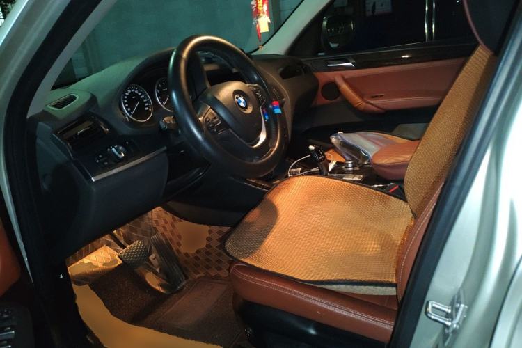 Used BMW X3 2011 xDrive28i Luxury Model
