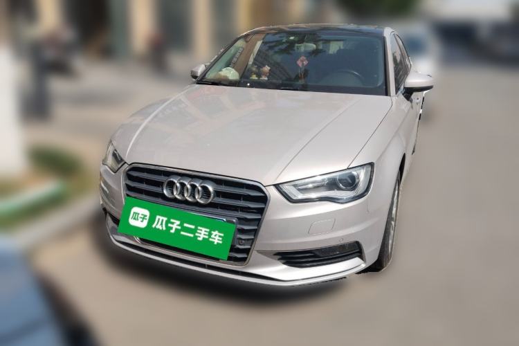 Used Audi A3 2014 Limousine 35 TFSI Automatic Fashion Model
