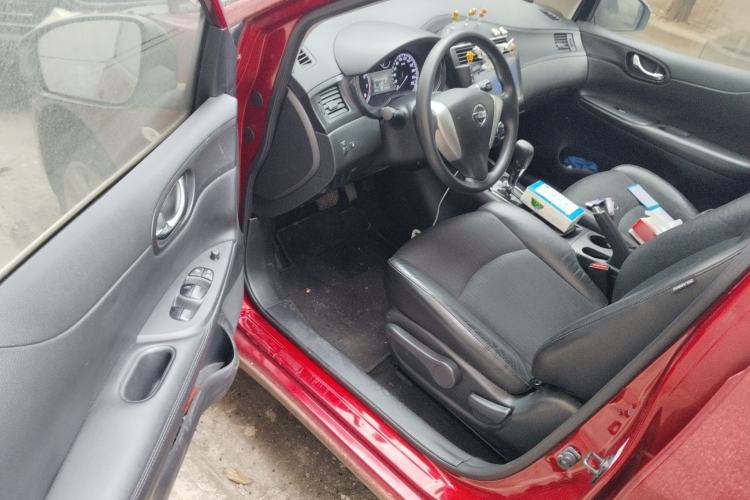 Used Nissan Tiida 2011 1.6L CVT Smart Version Driver Seat