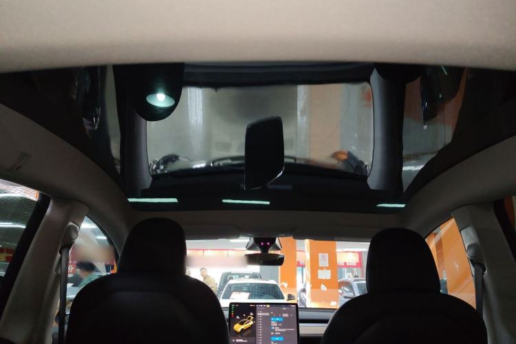 Used Tesla Model Y 2022 Rear-Wheel-Drive Version
