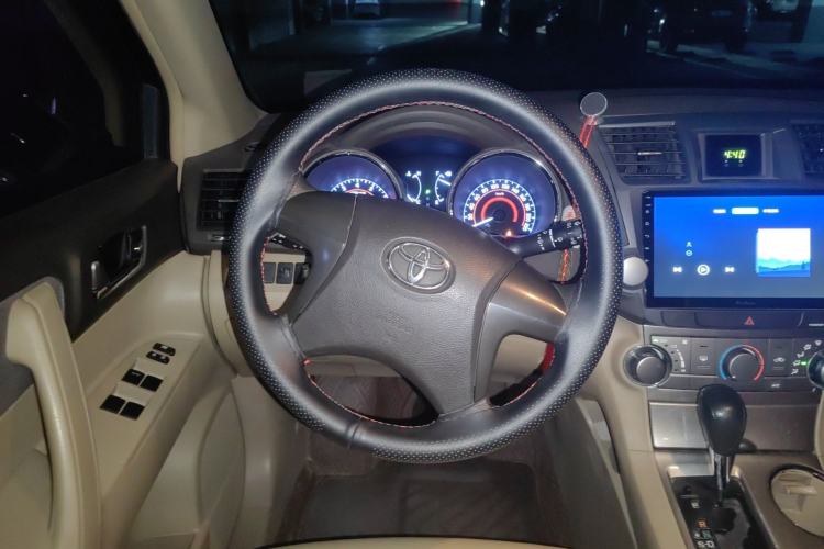 Used Toyota Highlander 2012 2.7L 2WD 5-Seater Elite Edition Steering Wheel
