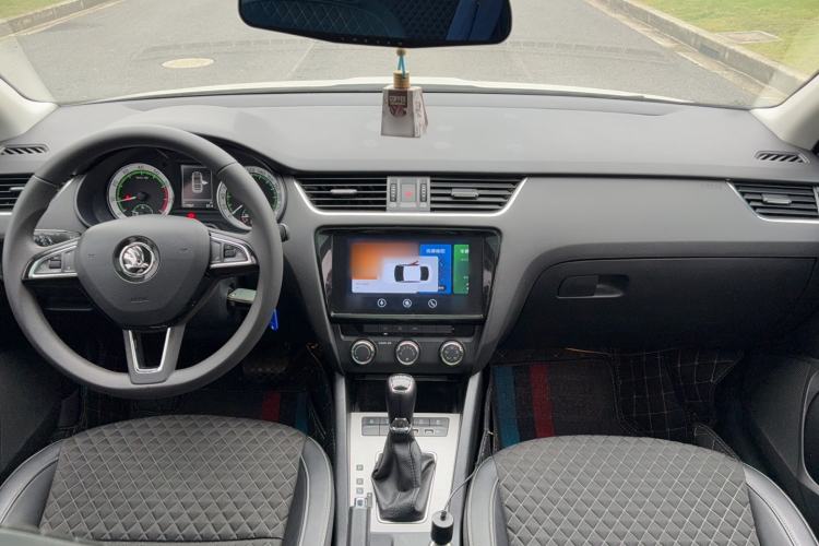 Used Skoda Octavia 2020 TSI280 DSG SmartDrive Luxury Edition