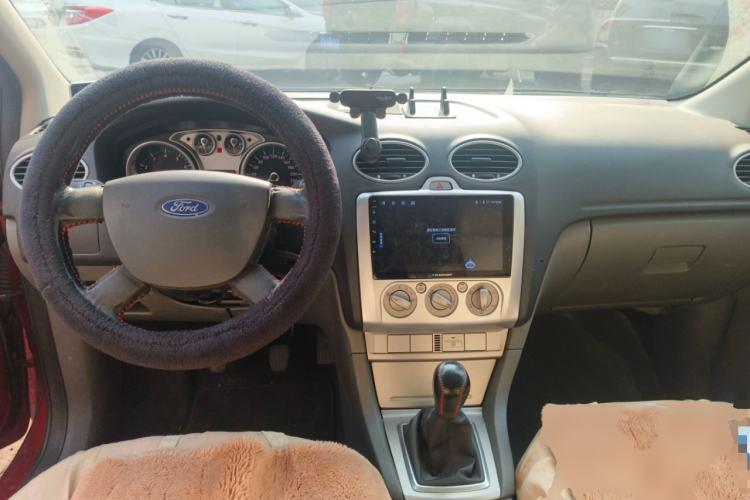 Used Ford Focus 2013 Hatchback Classic 1.8L Manual Base Model