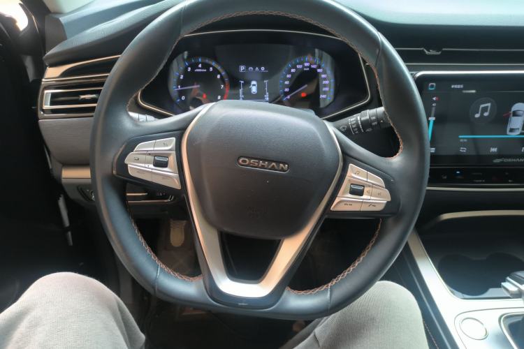 Used CHANGAN OSHAN X7 2020 1.5T Automatic Luxury Version