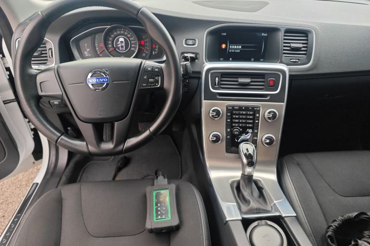 Used Volvo S60 2016 S60L T3 Smart Drive Edition
