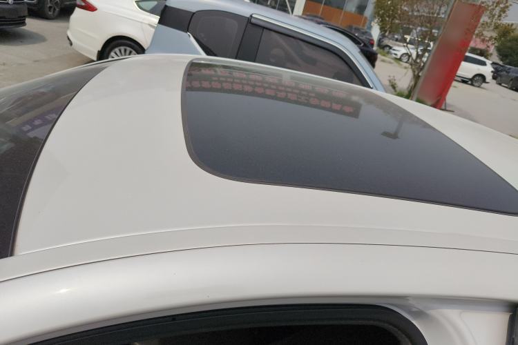 Used BMW 5 Series 2022 Second Facelift 525Li Luxury Package Roof