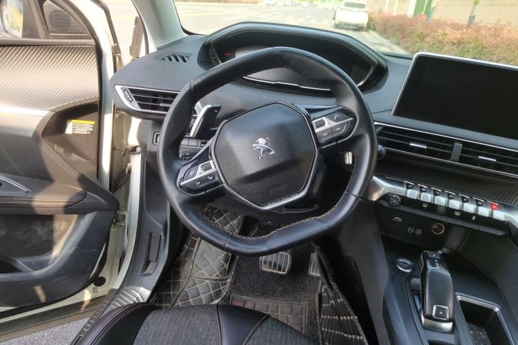 Used Peugeot 5008 2017 380THP 7-Seater Elite Edition
