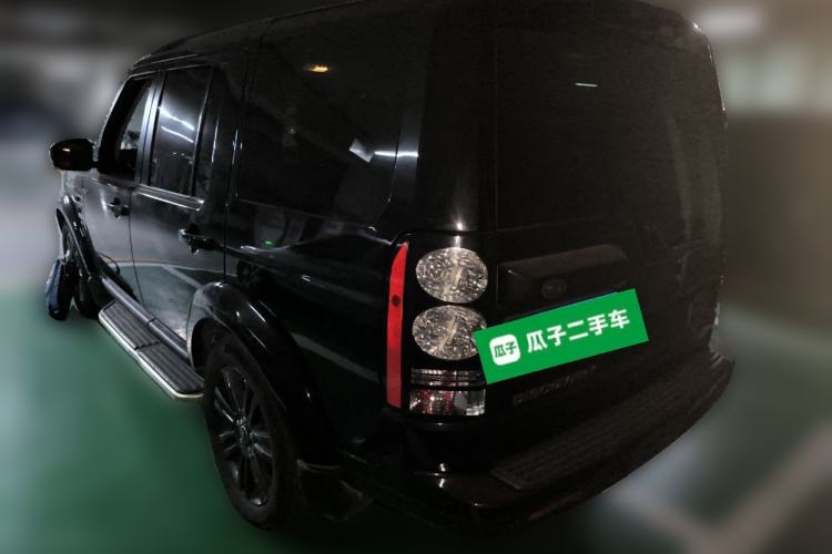 Used Land Rover Discovery 2016 3.0 SC Obsidian Black Heritage Edition HSE