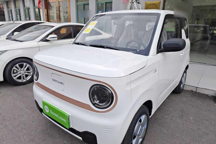 Used Geely Galaxy Panda 2024 Panda Mini 200km Endurance Bear
