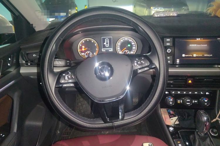 Used Volkswagen Lavida 2019 280TSI DSG Luxury Edition China VI Standard Steering Wheel