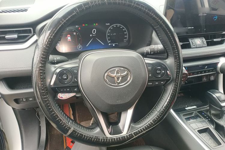 Used Toyota RAV4 2023 2.0L CVT Two-Wheel Drive Fashion Plus Edition Steering Wheel