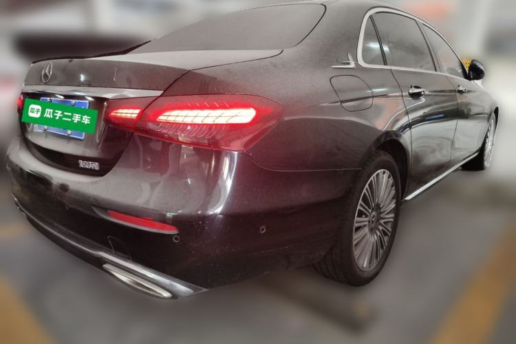 Used Mercedes-Benz E-Class 2022 Second Facelift E 300 L Fashion Edition
