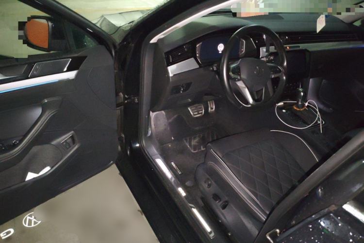 Used Volkswagen Magotan GTE Plug-in Hybrid 2022 GTE Luxury Model
