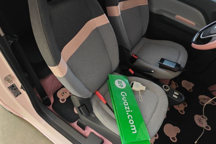 Used Wuling Hongguang MINIEV 2022 Macaron Premium Model – Lithium Iron Phosphate Right Front Seat