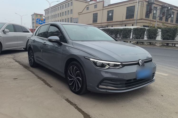 Used Volkswagen Golf 2021 280TSI DSG Pro Front Right 45 Deg